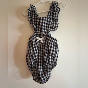 NWOT thanksgiving halloween romper 18-24m​​